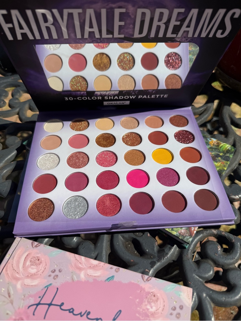 Fairytale Dreams 30-Color Eyeshadow Palette - Pink, Gold, Brown Shades